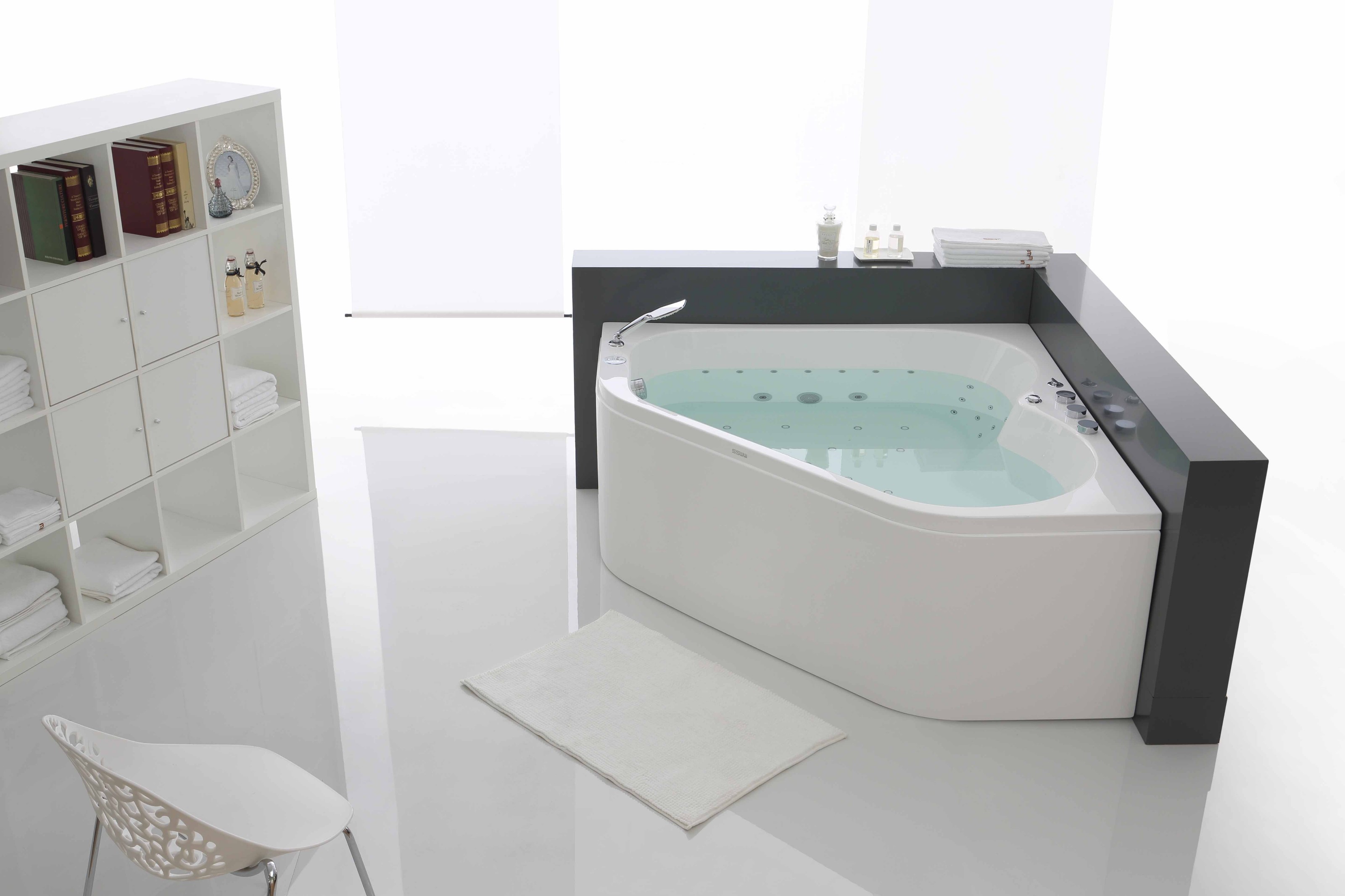 მივიღეთ ახალი ჯაკუზები, პისუარები და ნიჟარები!